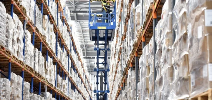 Safe Counts, Smart Lifts