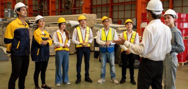 Managing Seasonal Pressures in Warehousing