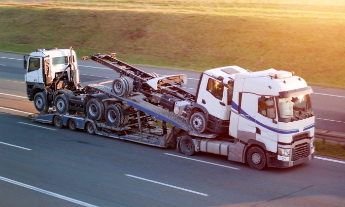 Beyond the Highway: Heavy Equipment Logistics