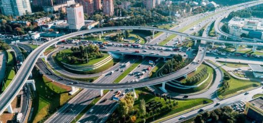 Structural Differences Shape Logistics Capacity