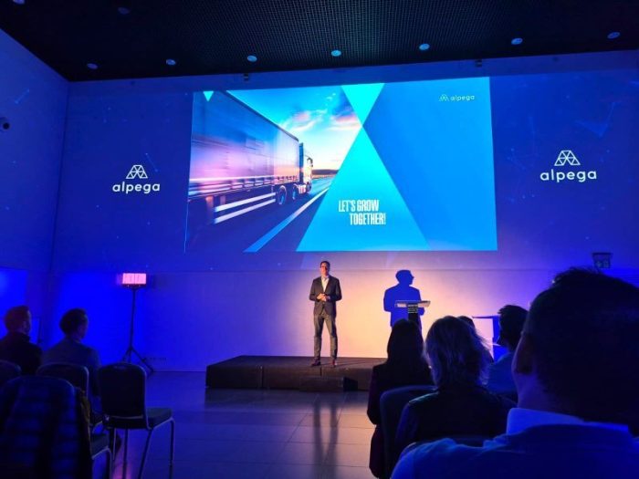 Platform Play for Transport Digitalisation