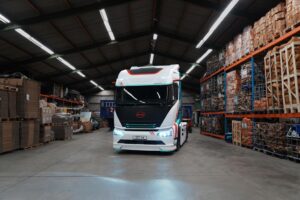 BYD links heavy electric trucks with digital energy management