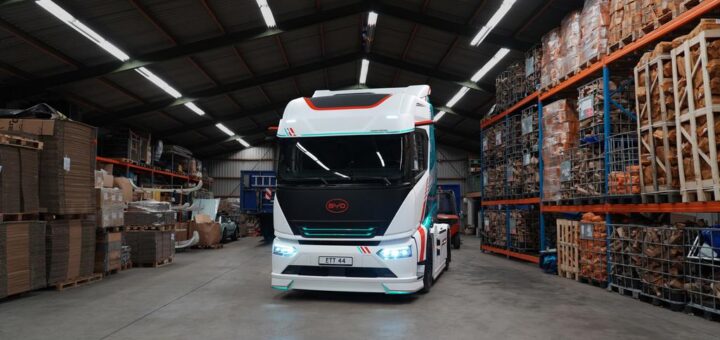 BYD links heavy electric trucks with digital energy management