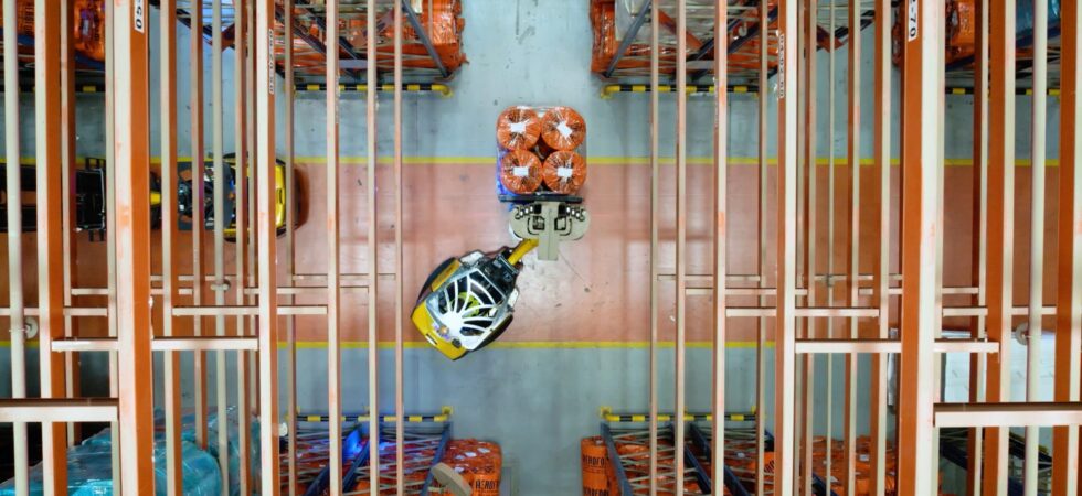 Hira Industries uses vertical design to build resilience into warehouse operations