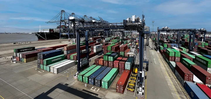 The Industry 5.0 port will be electric, connected and supervised