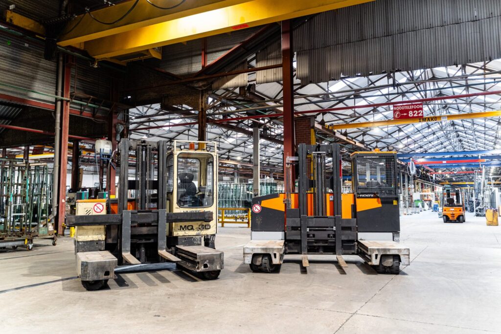 The smart forklift is becoming part of the factory system