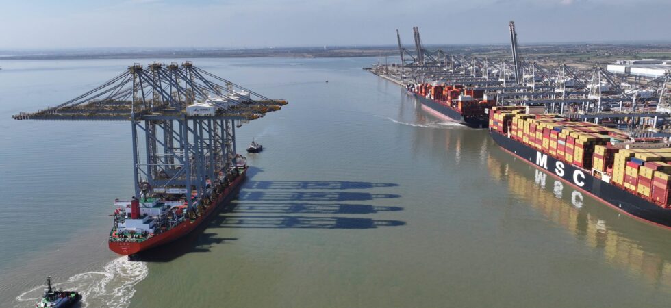 DP World pairs port expansion with electric handling technology
