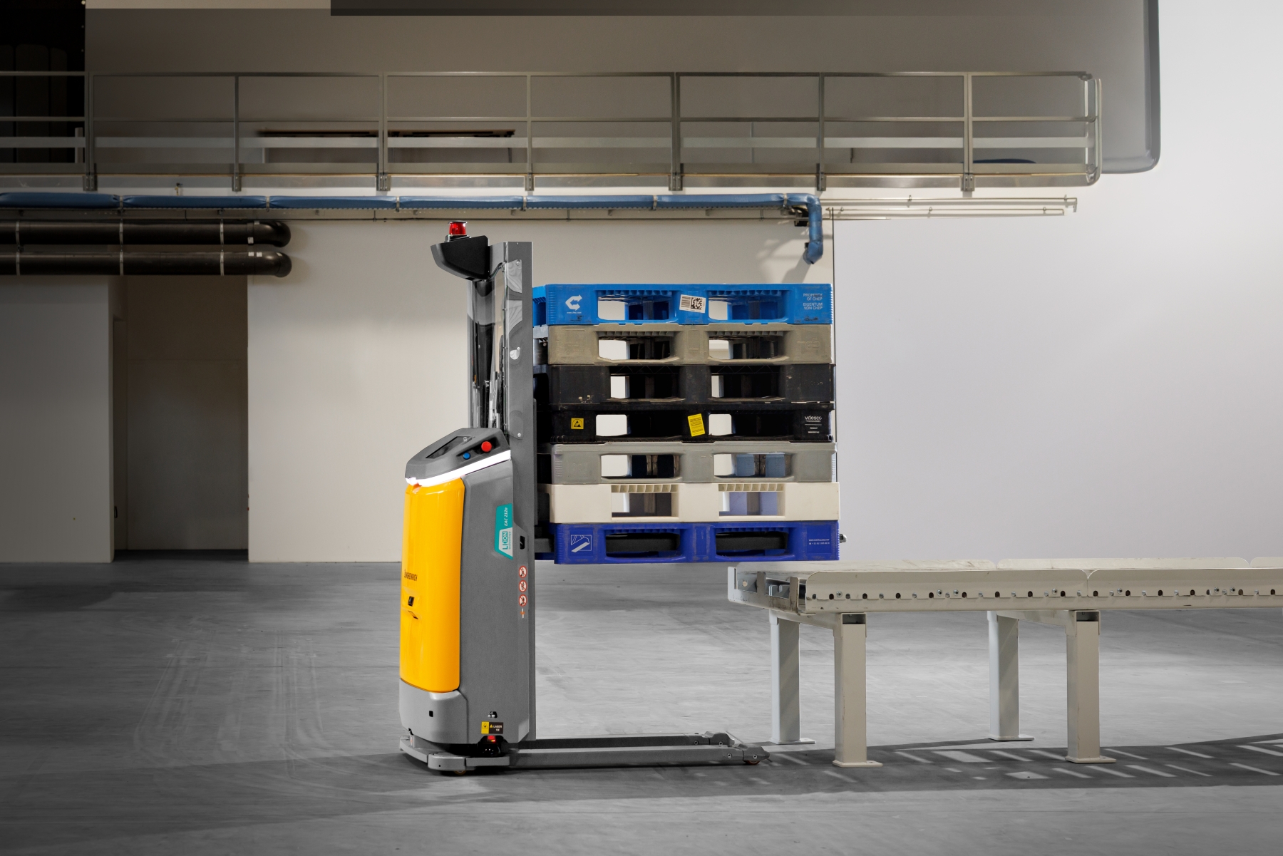EAC 212a offers a staged route to pallet-flow automation