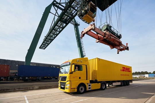 Electric cranes strengthen Baltic Hub’s intermodal resilience