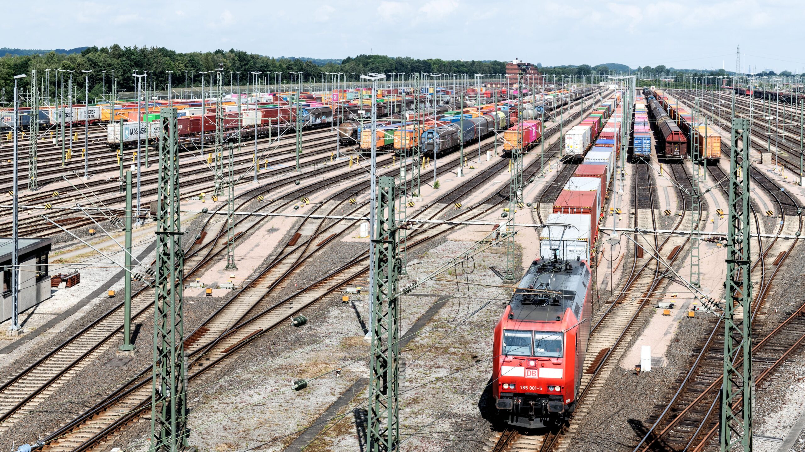 Poland’s airport rail junction brings infrastructure integration closer